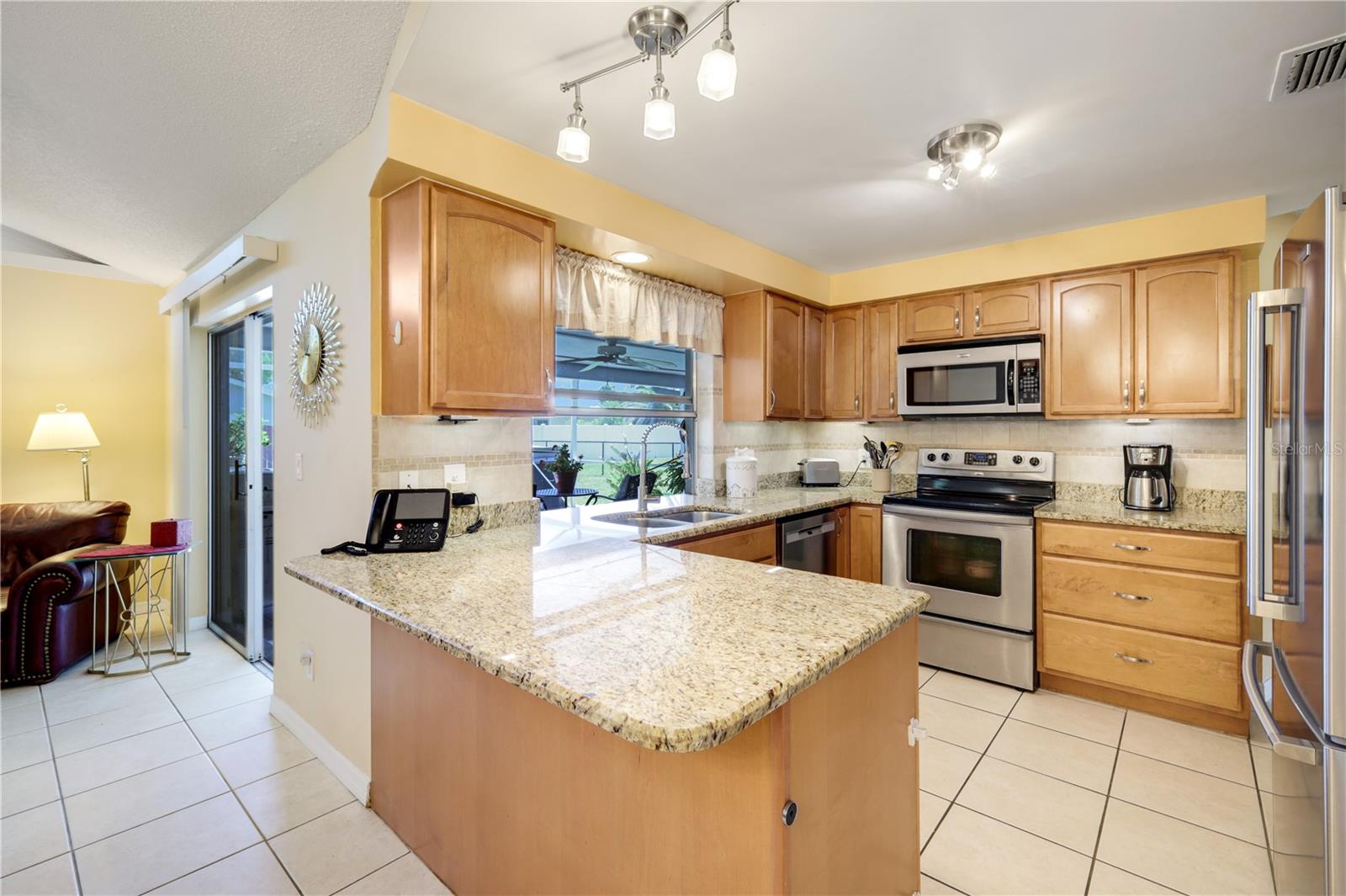 3741 SE 4TH AVE, CAPE CORAL, FL, 33904