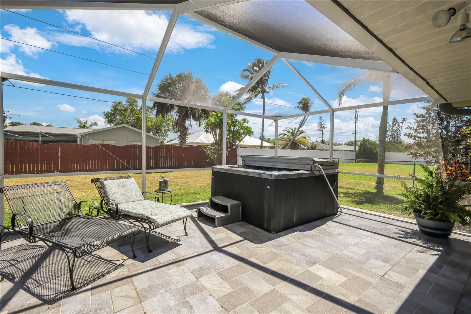 3741 SE 4TH AVE, CAPE CORAL, FL, 33904