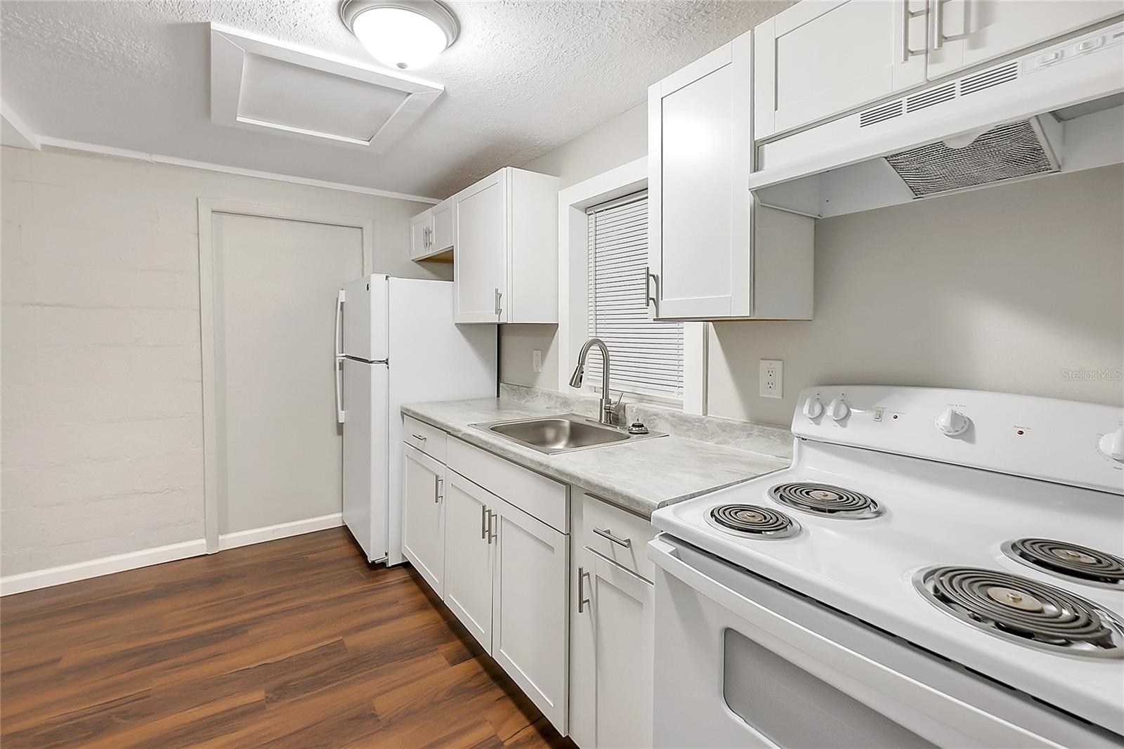 626 MARVIN C ZANDERS AVE, APOPKA, FL, 32703
