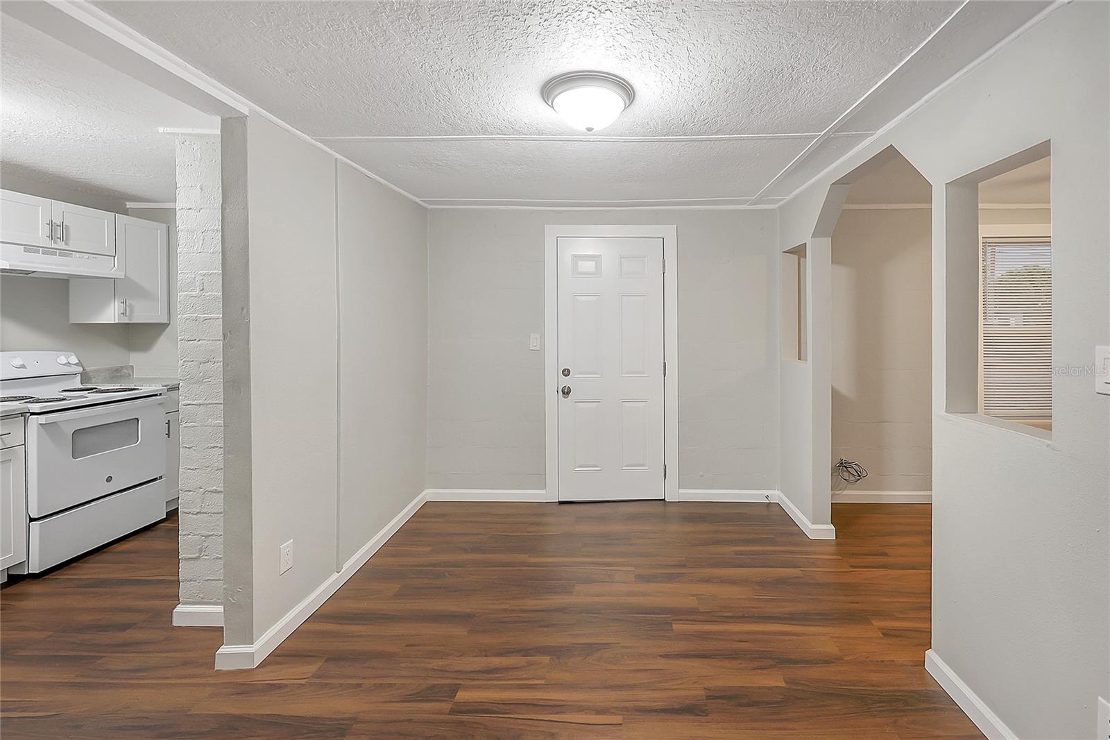 626 MARVIN C ZANDERS AVE, APOPKA, FL, 32703
