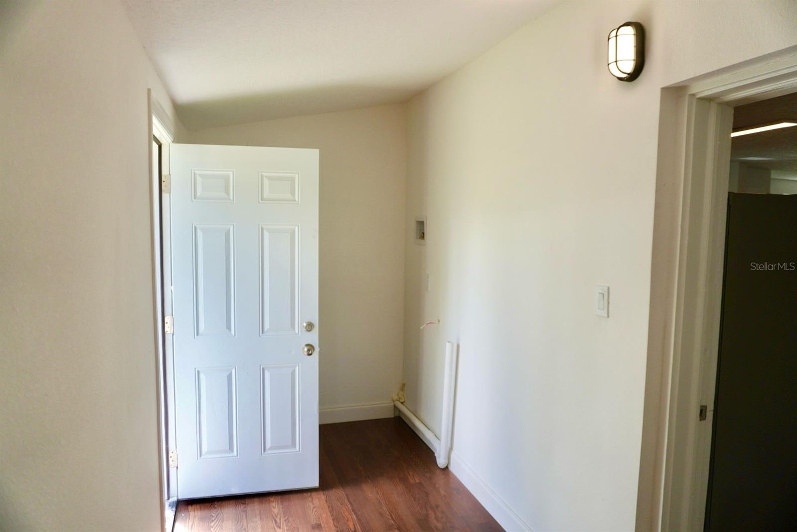 516 W 7TH ST, LAKELAND, FL, 33805