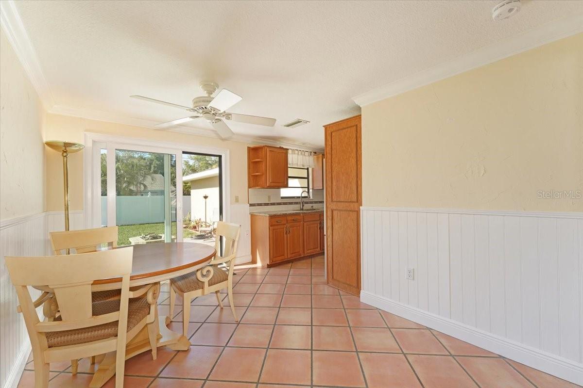 2316 BRADFORD ST, SARASOTA, FL, 34231