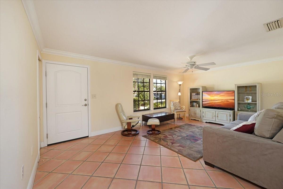 2316 BRADFORD ST, SARASOTA, FL, 34231