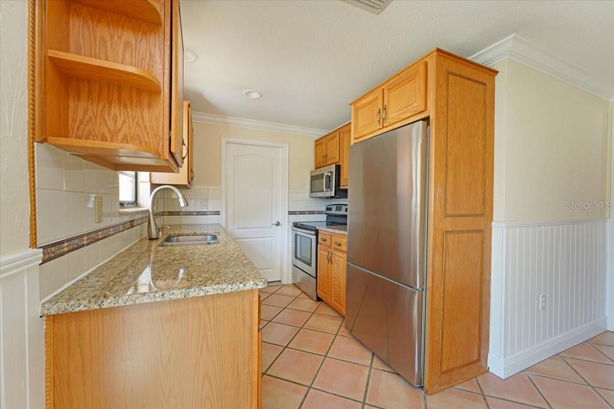 2316 BRADFORD ST, SARASOTA, FL, 34231
