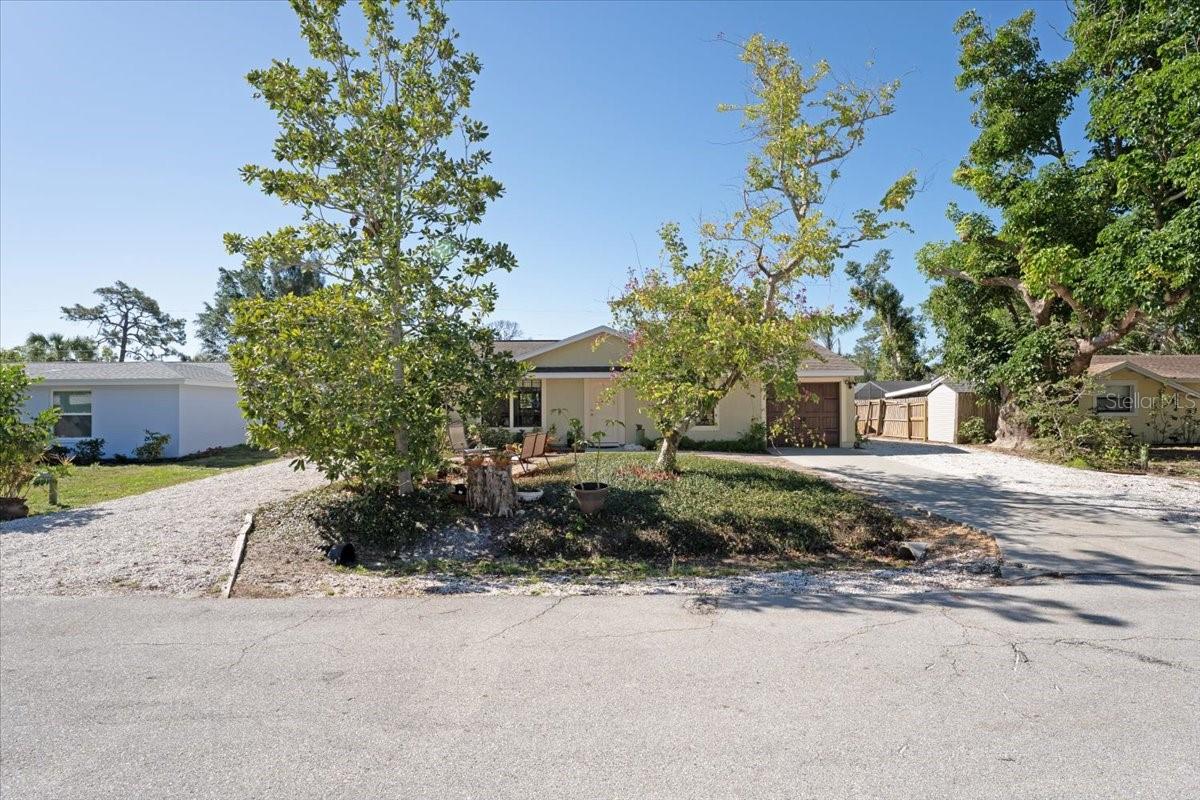 2316 BRADFORD ST, SARASOTA, FL, 34231