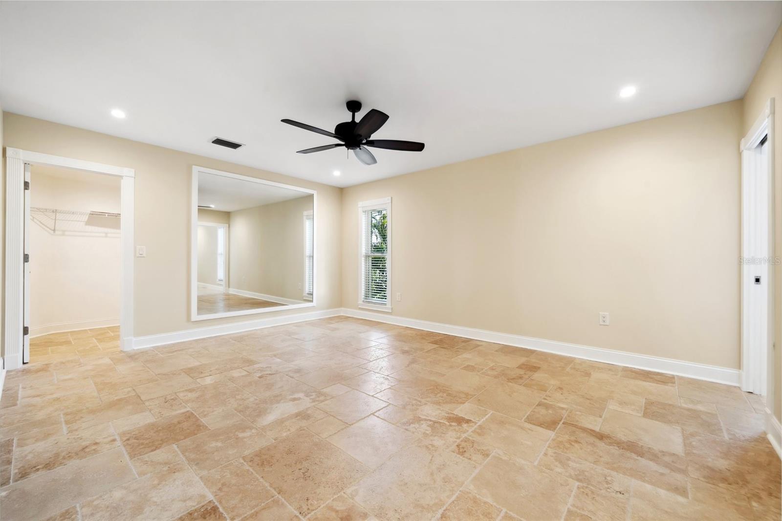 5512 AVENIDA DEL MARE, SARASOTA, FL, 34242