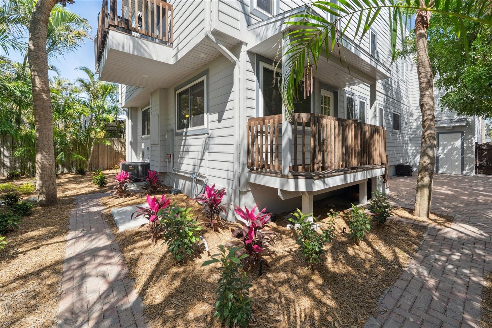 5512 AVENIDA DEL MARE, SARASOTA, FL, 34242