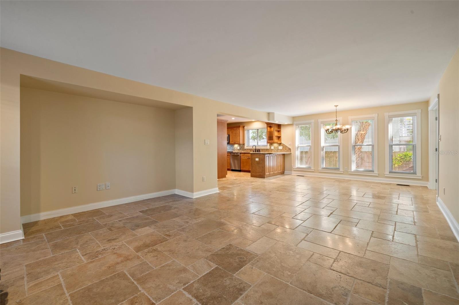 5512 AVENIDA DEL MARE, SARASOTA, FL, 34242