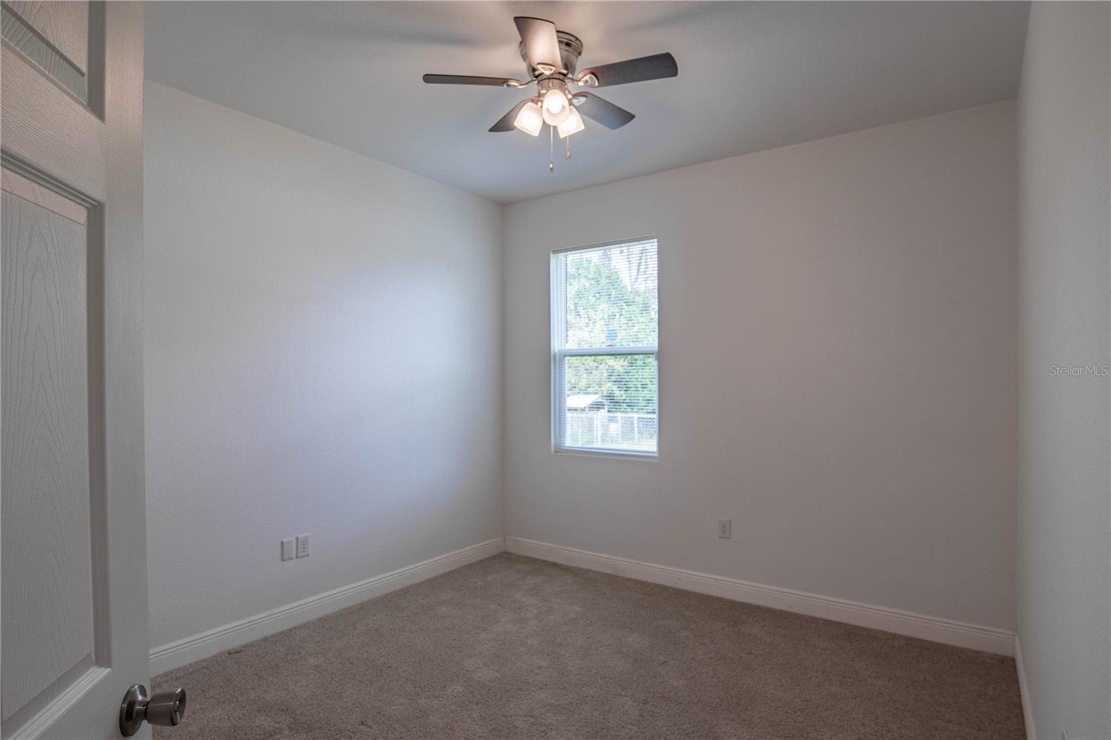 5694 ARAGON AVE, DE LEON SPRINGS, FL, 32130