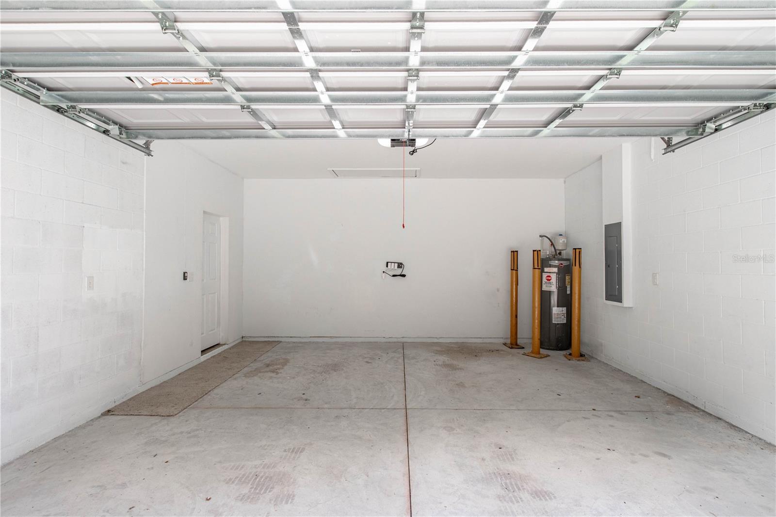 5694 ARAGON AVE, DE LEON SPRINGS, FL, 32130