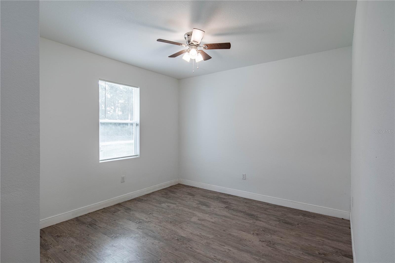 5694 ARAGON AVE, DE LEON SPRINGS, FL, 32130