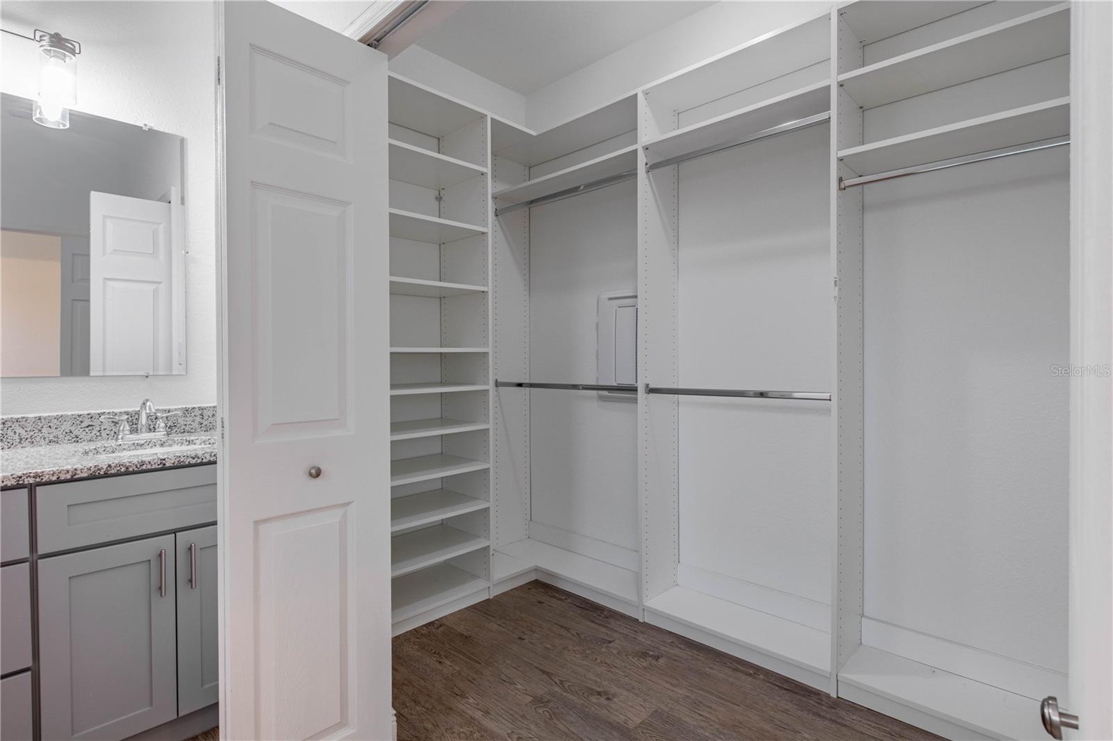 5694 ARAGON AVE, DE LEON SPRINGS, FL, 32130