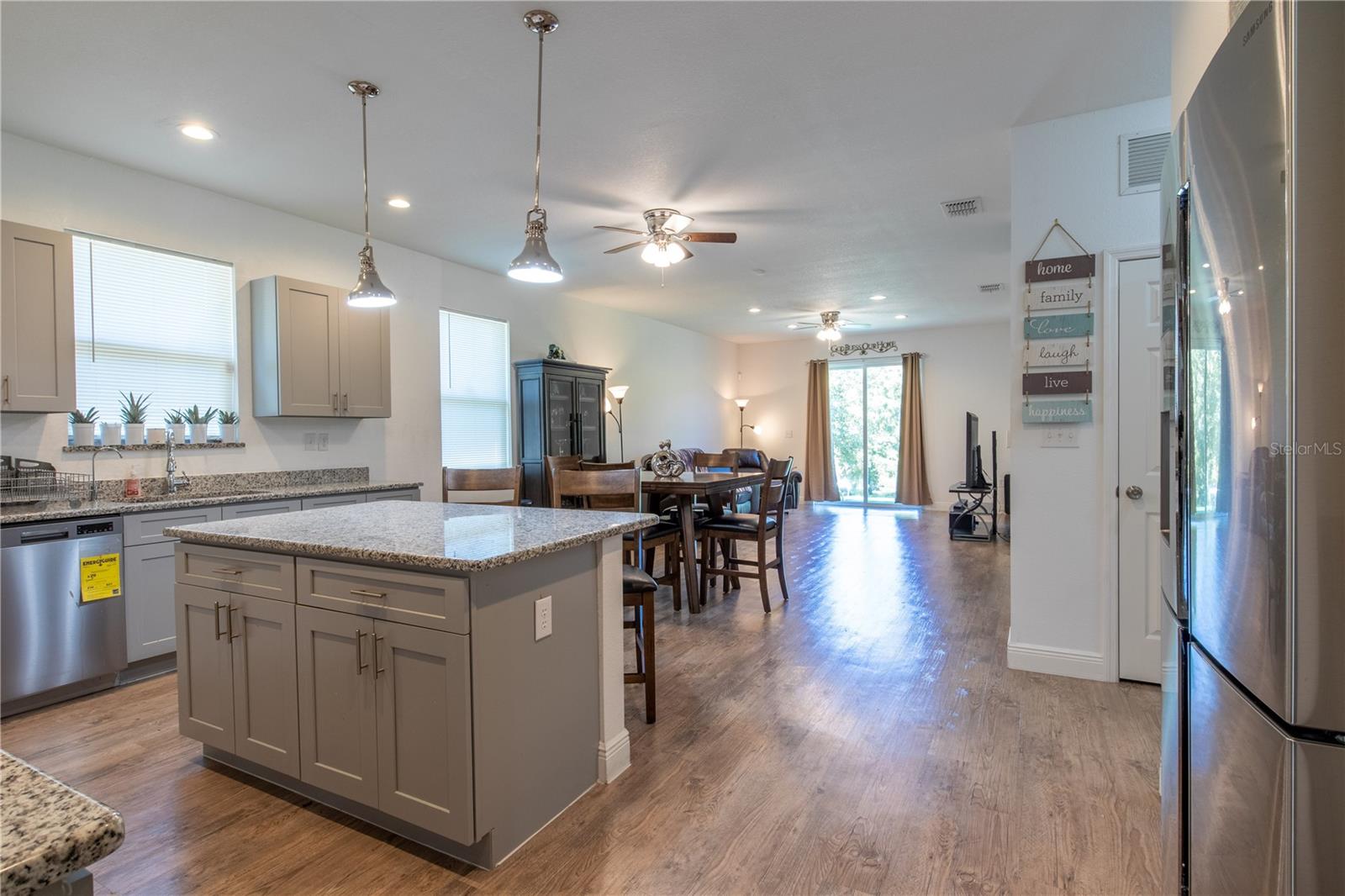 5694 ARAGON AVE, DE LEON SPRINGS, FL, 32130