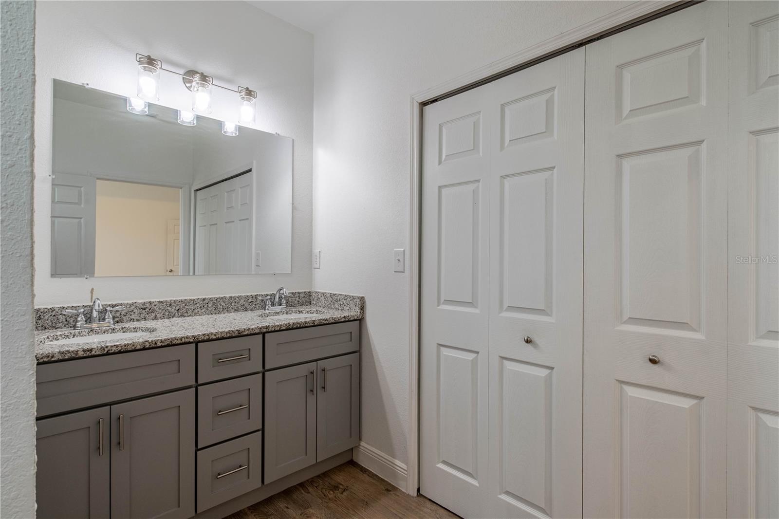 5694 ARAGON AVE, DE LEON SPRINGS, FL, 32130