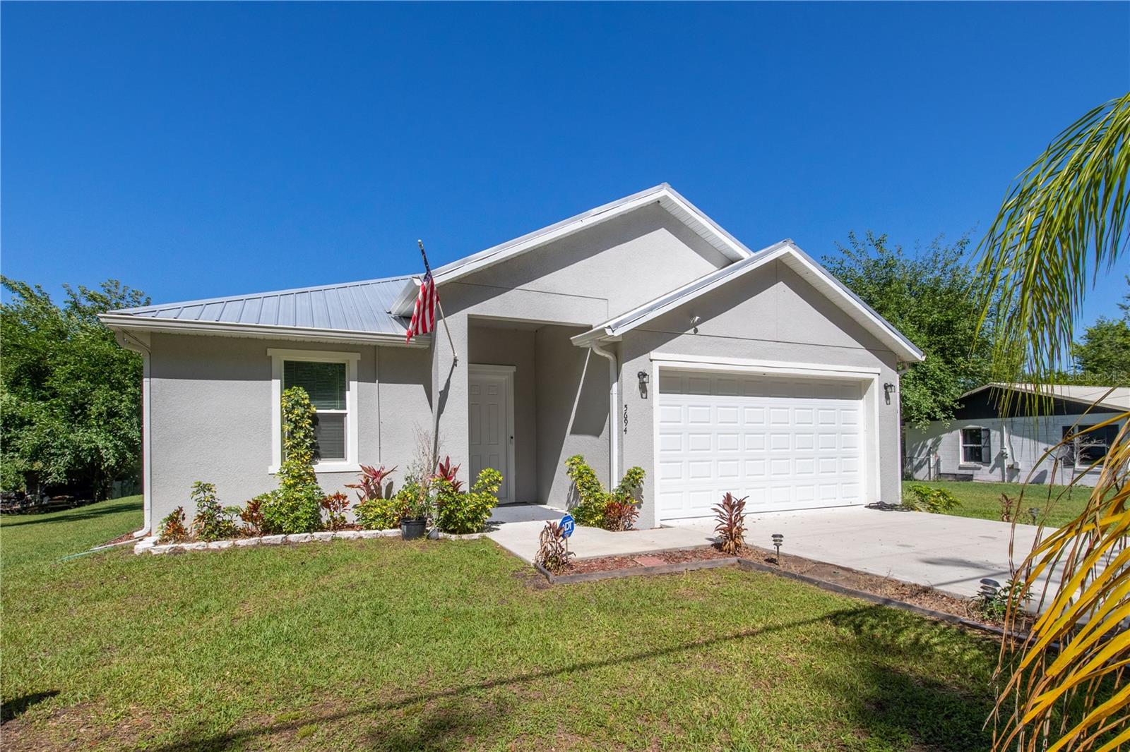 5694 ARAGON AVE, DE LEON SPRINGS, FL, 32130