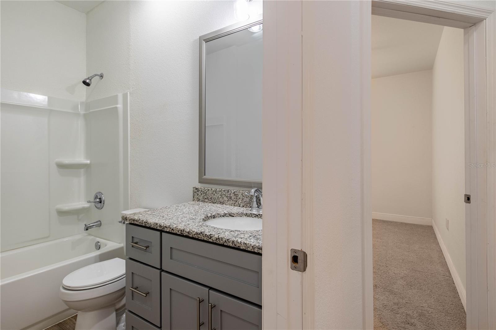 5694 ARAGON AVE, DE LEON SPRINGS, FL, 32130