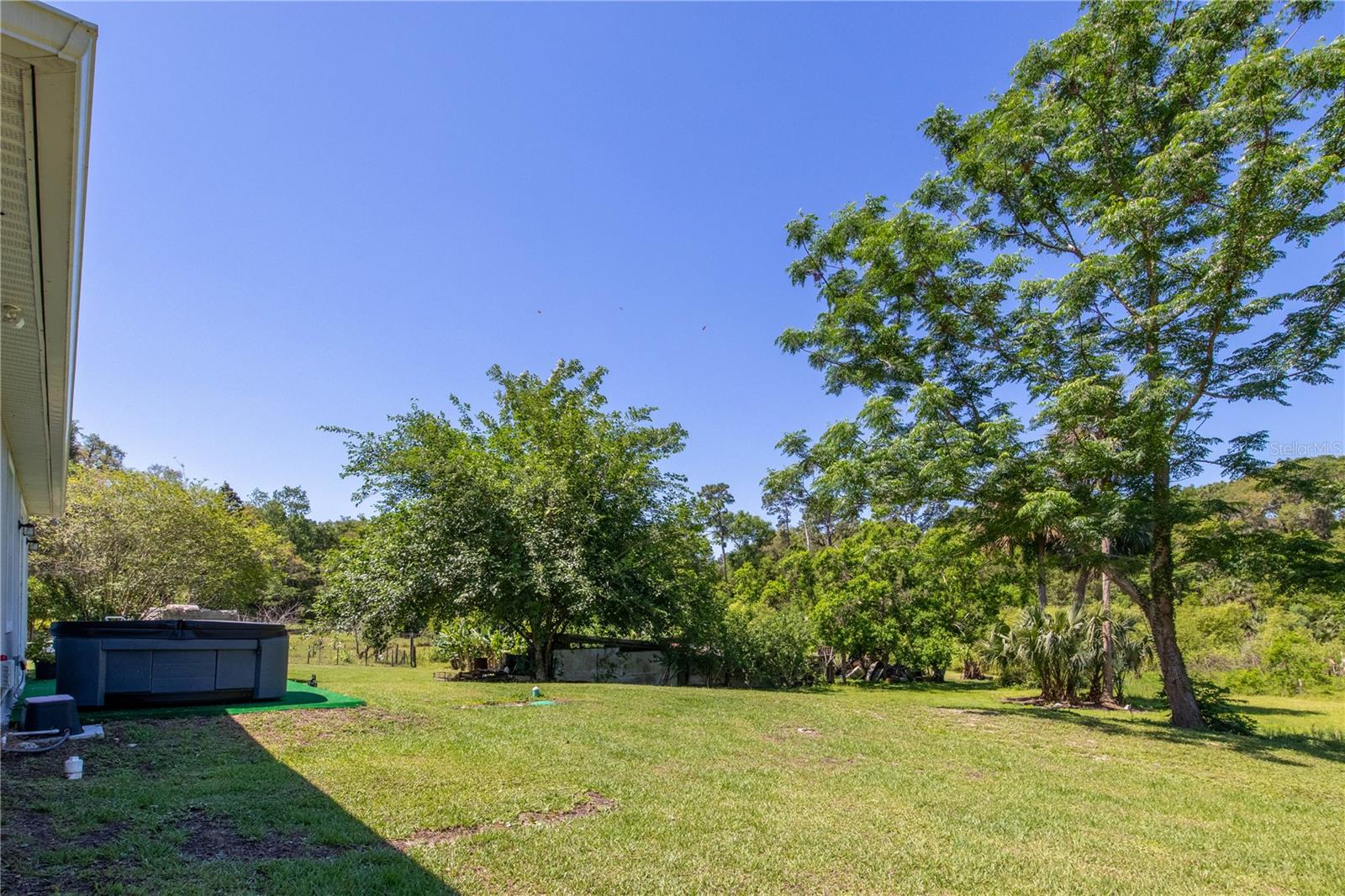 5694 ARAGON AVE, DE LEON SPRINGS, FL, 32130