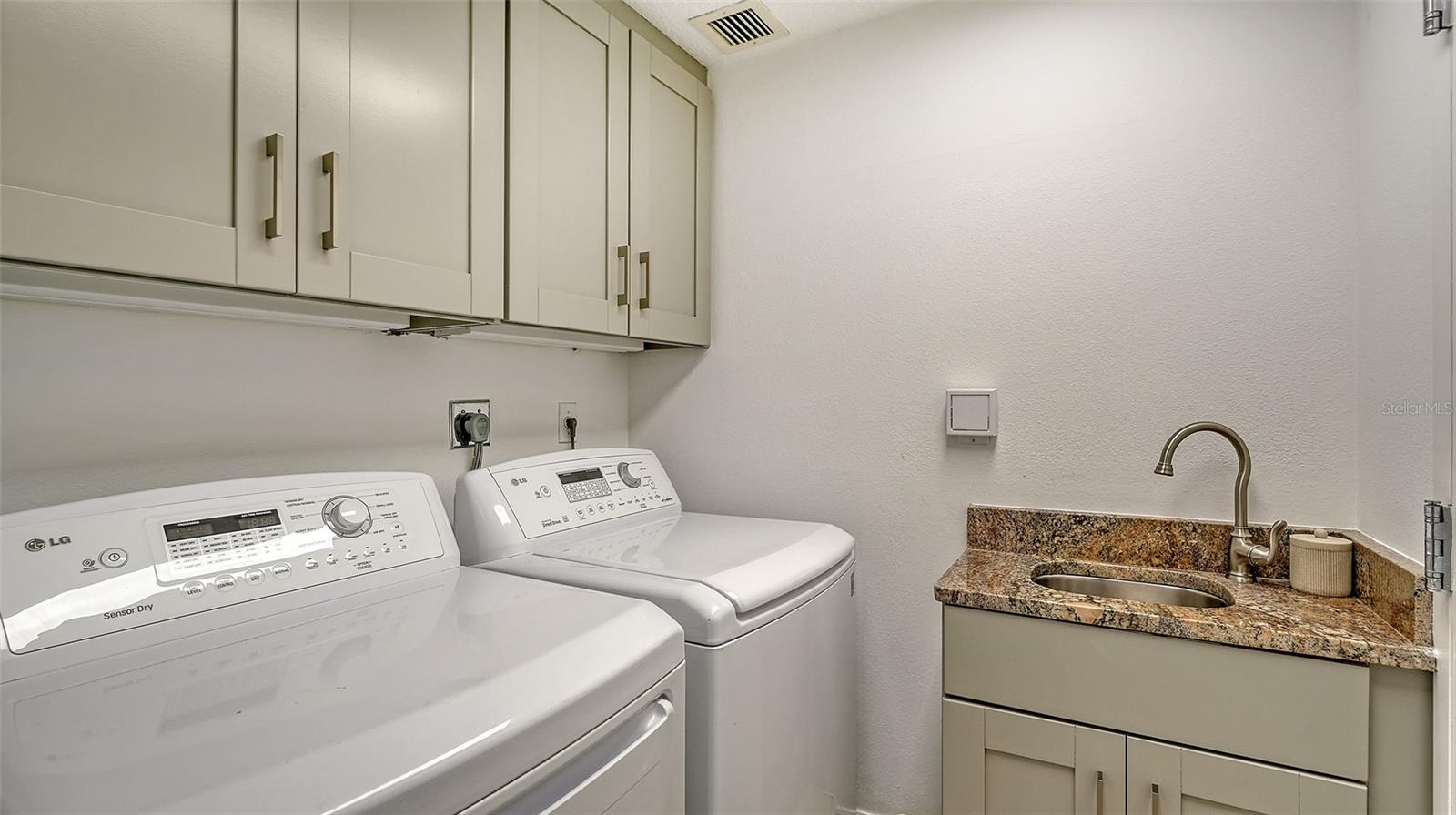 3060 GRAND BAY BLVD #172, LONGBOAT KEY, FL, 34228