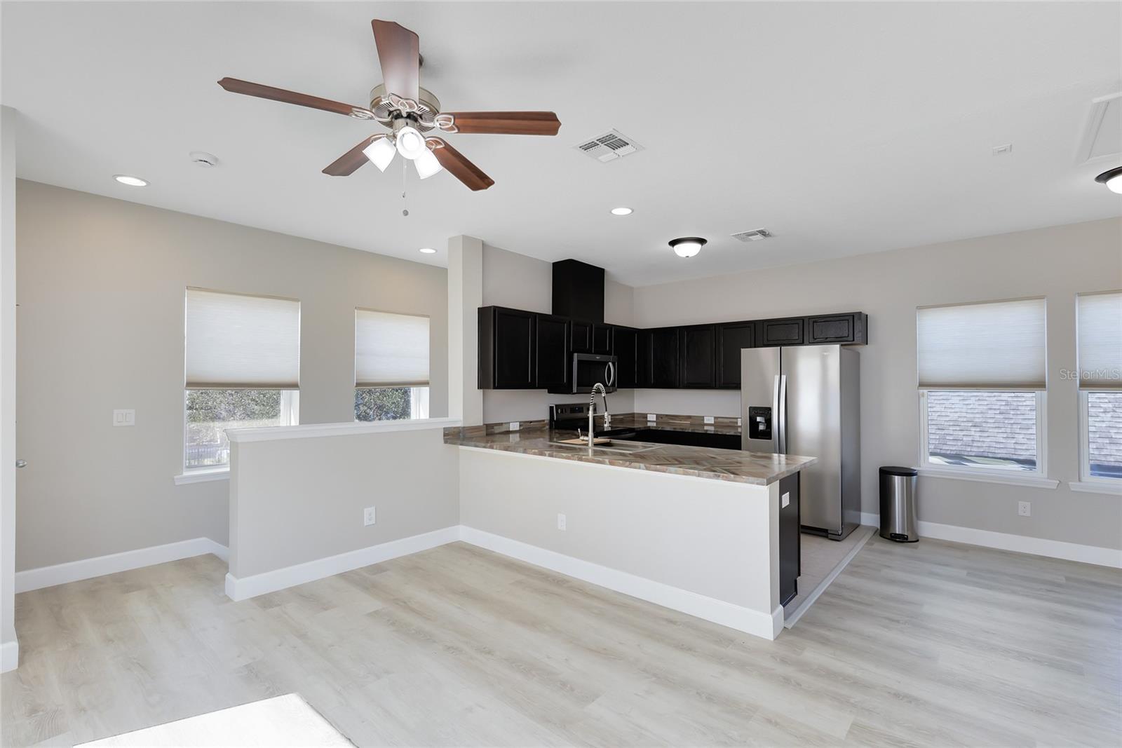 8410 LAUREATE BLVD, ORLANDO, FL, 32827
