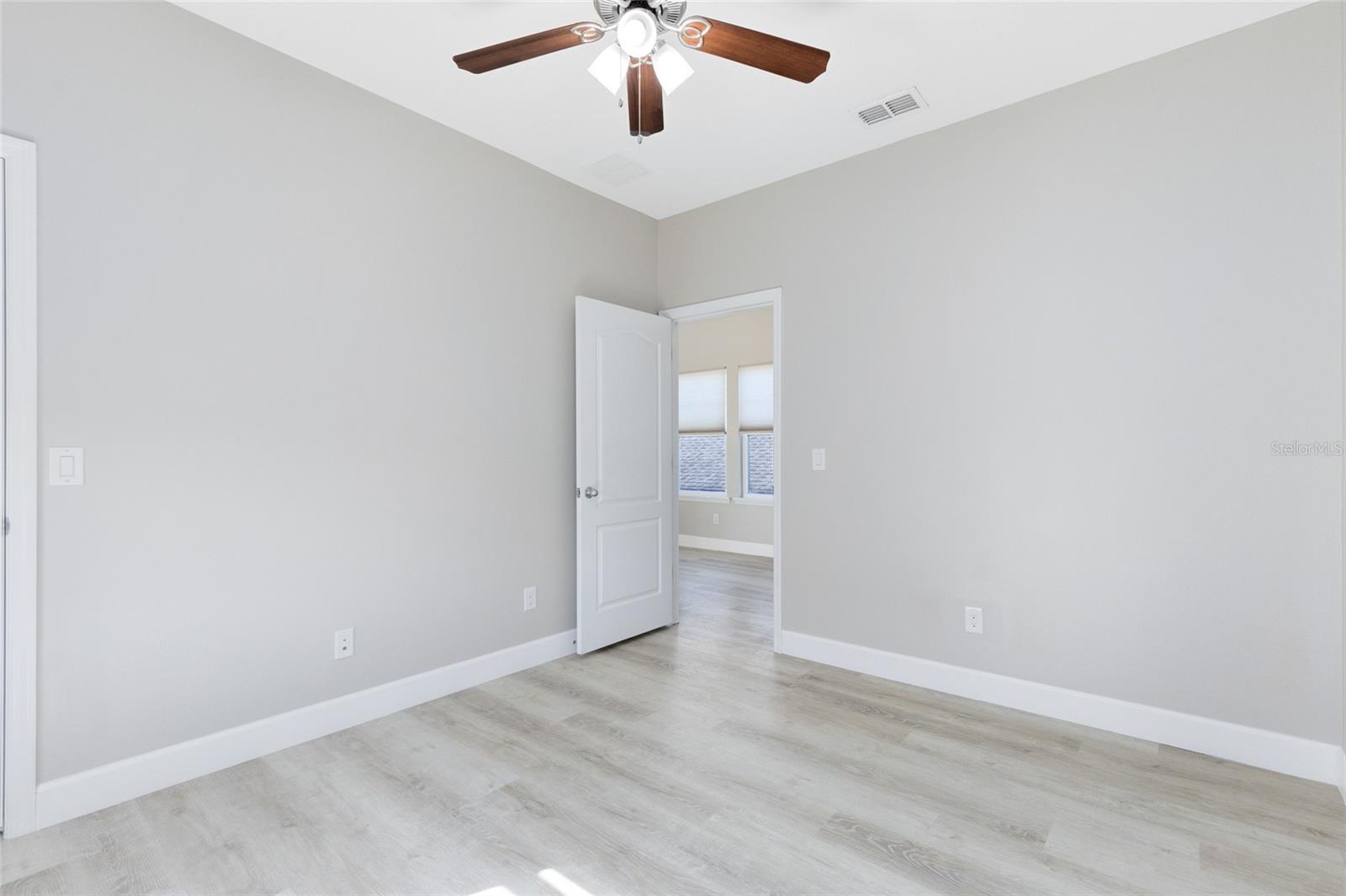 8410 LAUREATE BLVD, ORLANDO, FL, 32827