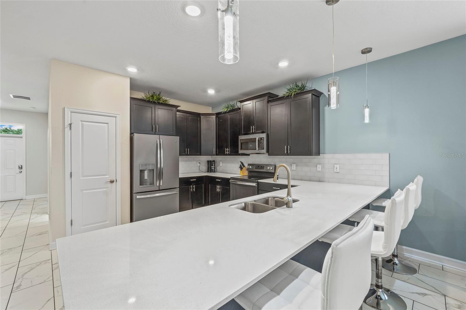 8831 INTERLOCKING CT, DAVENPORT, FL, 33896