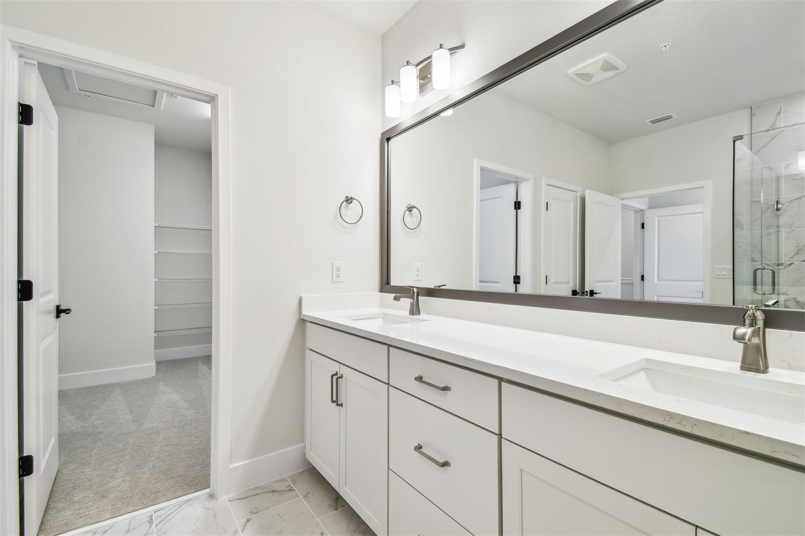 6605 N NEBRASKA AVE #28, TAMPA, FL, 33604