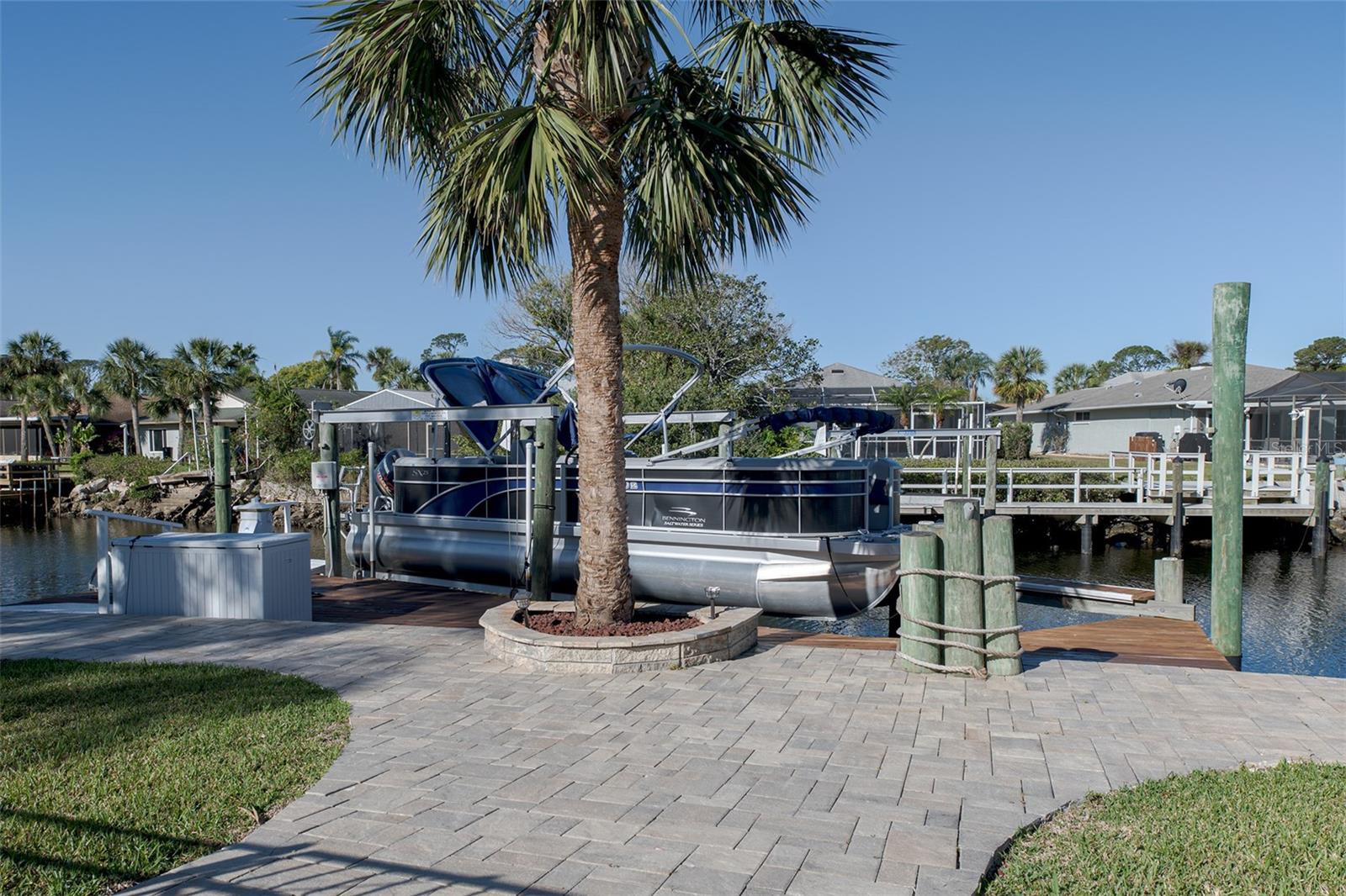 5517 JOBETH DR, NEW PORT RICHEY, FL, 34652