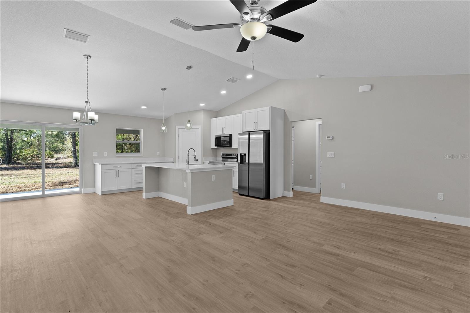 64 MALAUKA DR, OCKLAWAHA, FL, 32179