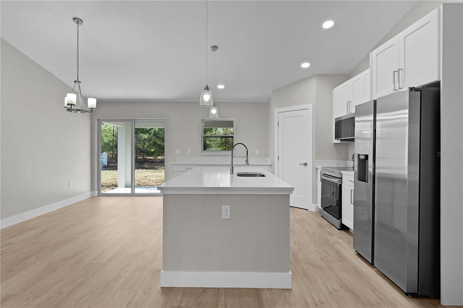 64 MALAUKA DR, OCKLAWAHA, FL, 32179