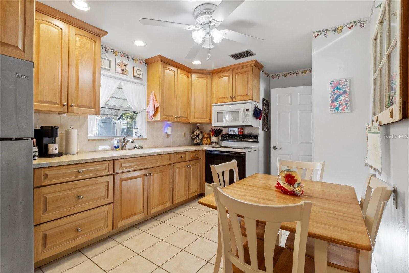 3 S WASHINGTON ST, BEVERLY HILLS, FL, 34465