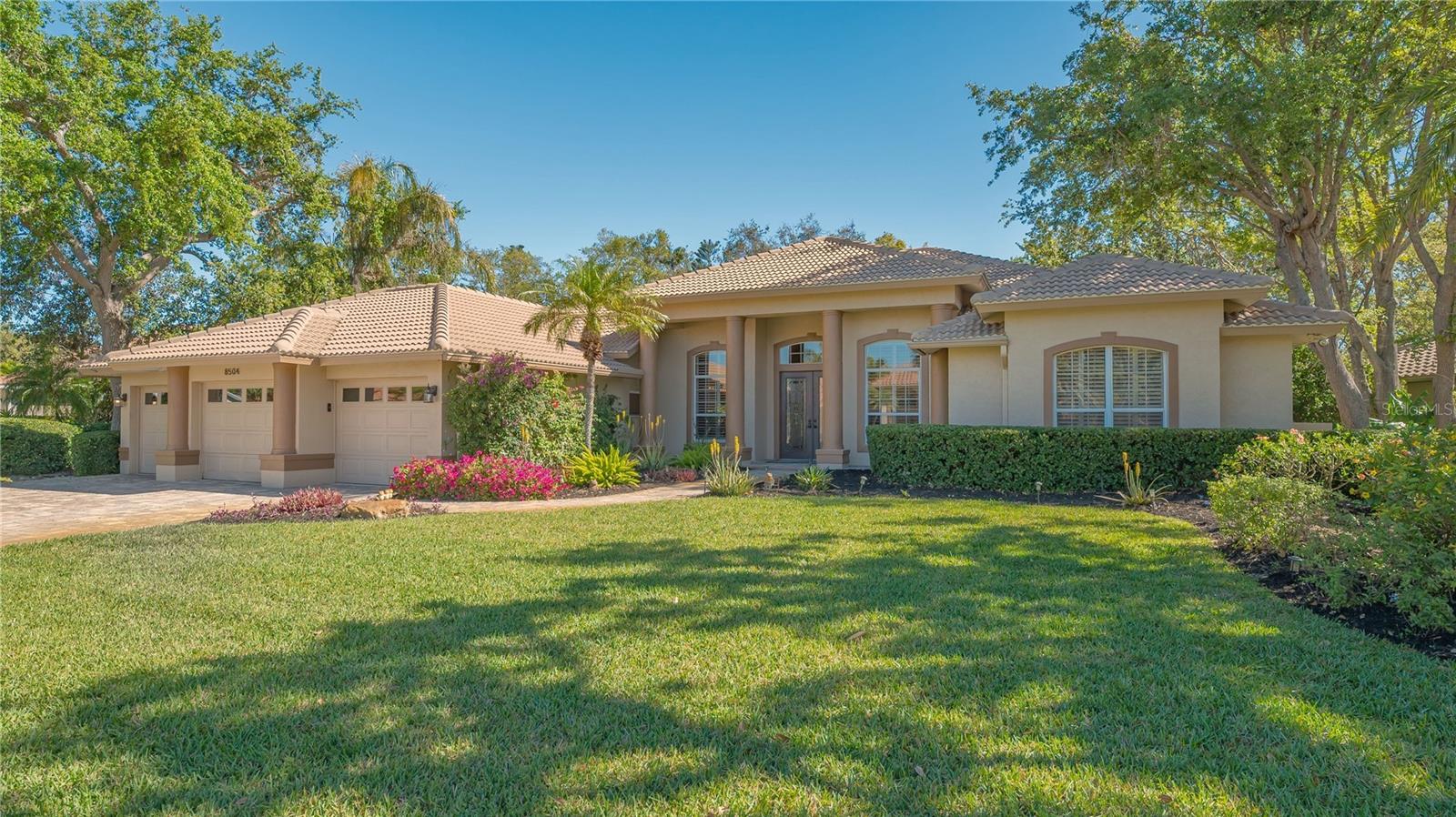 8504 WOODBRIAR DR, SARASOTA, FL, 34238