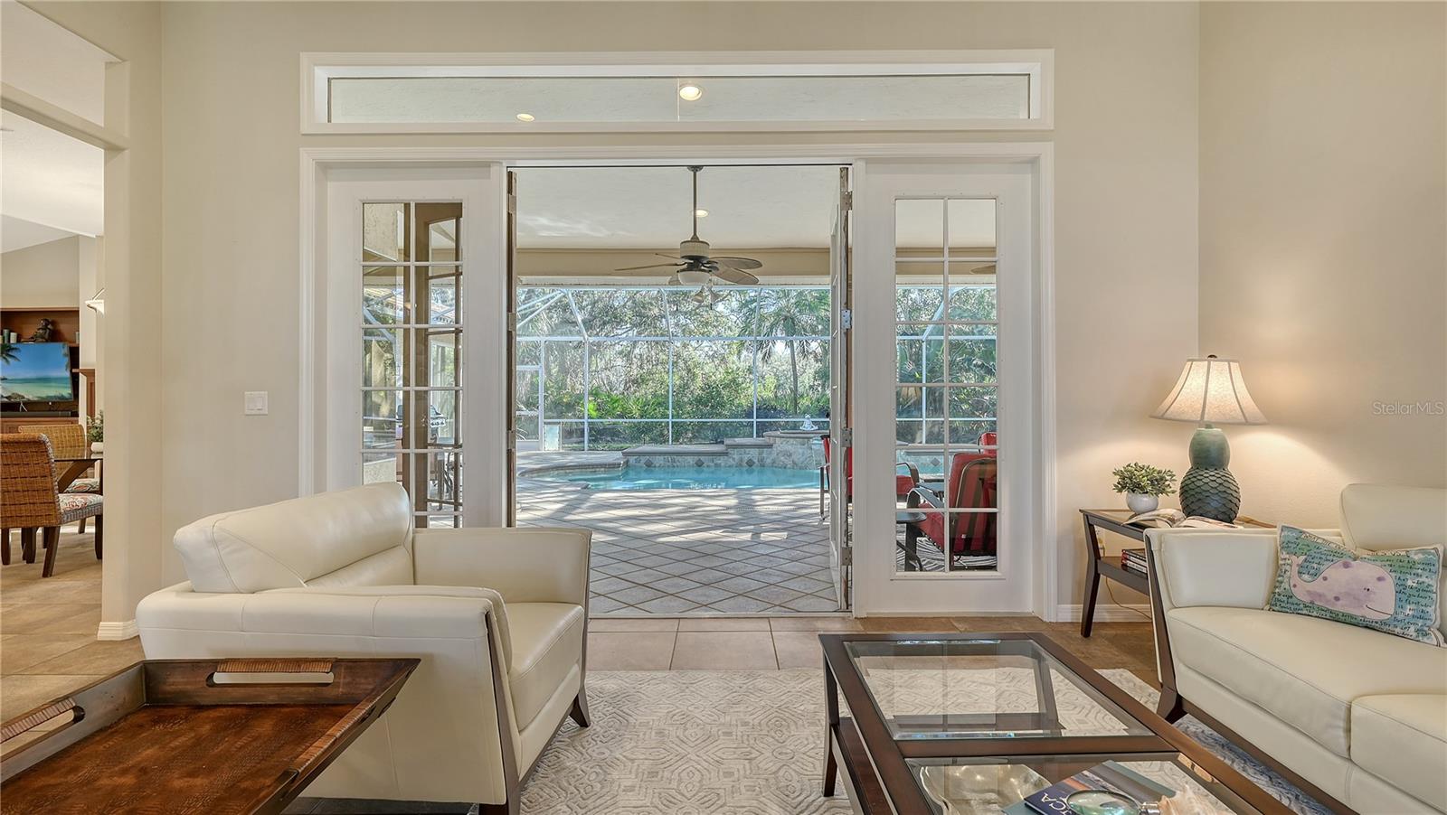 8504 WOODBRIAR DR, SARASOTA, FL, 34238