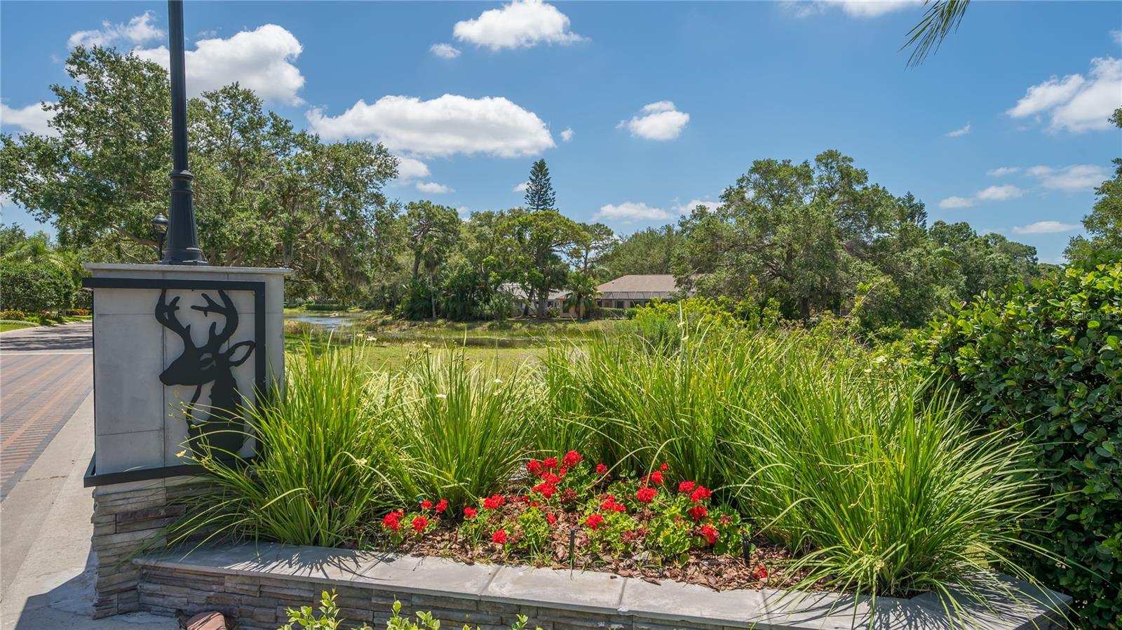 8504 WOODBRIAR DR, SARASOTA, FL, 34238