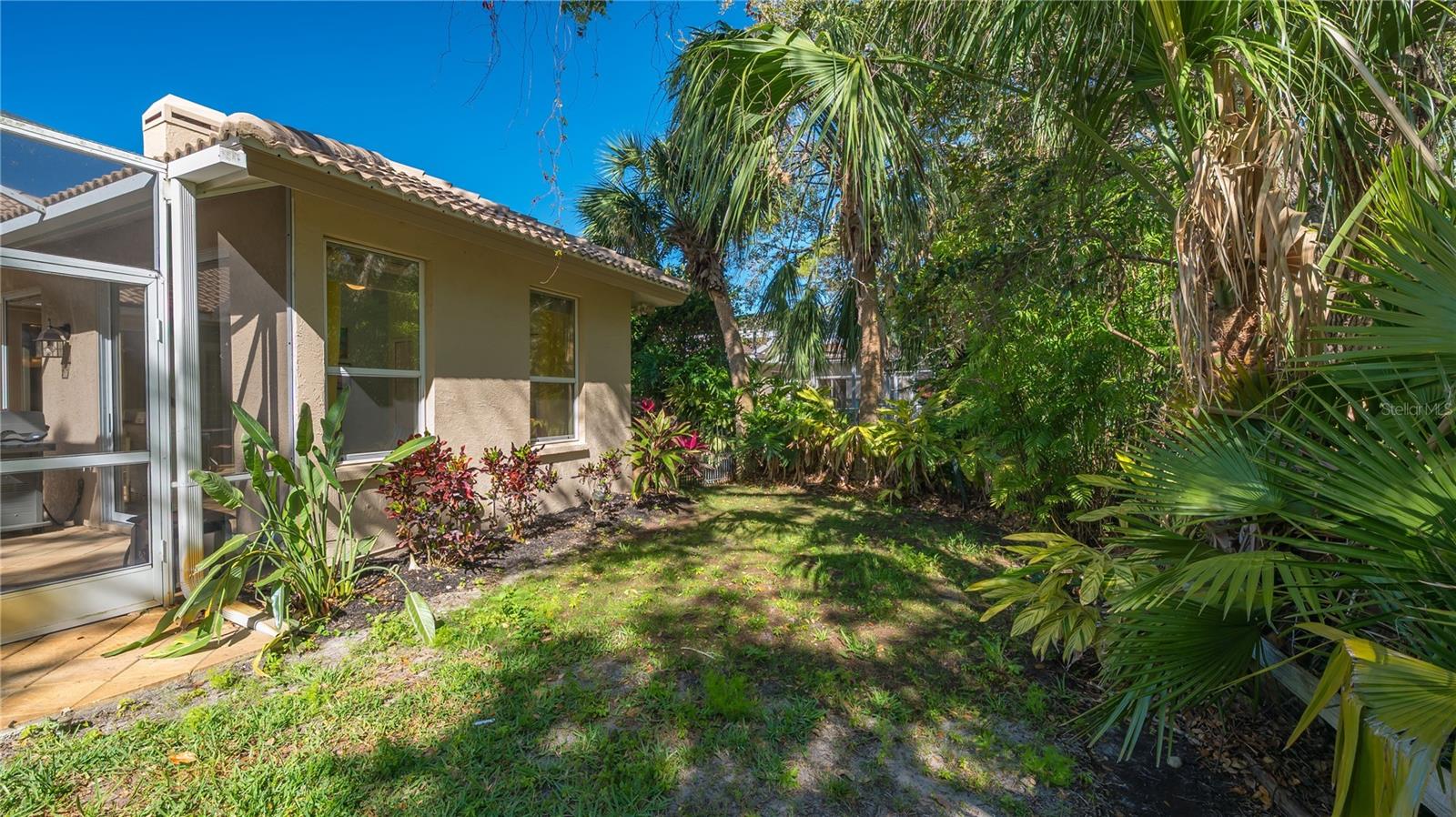 8504 WOODBRIAR DR, SARASOTA, FL, 34238