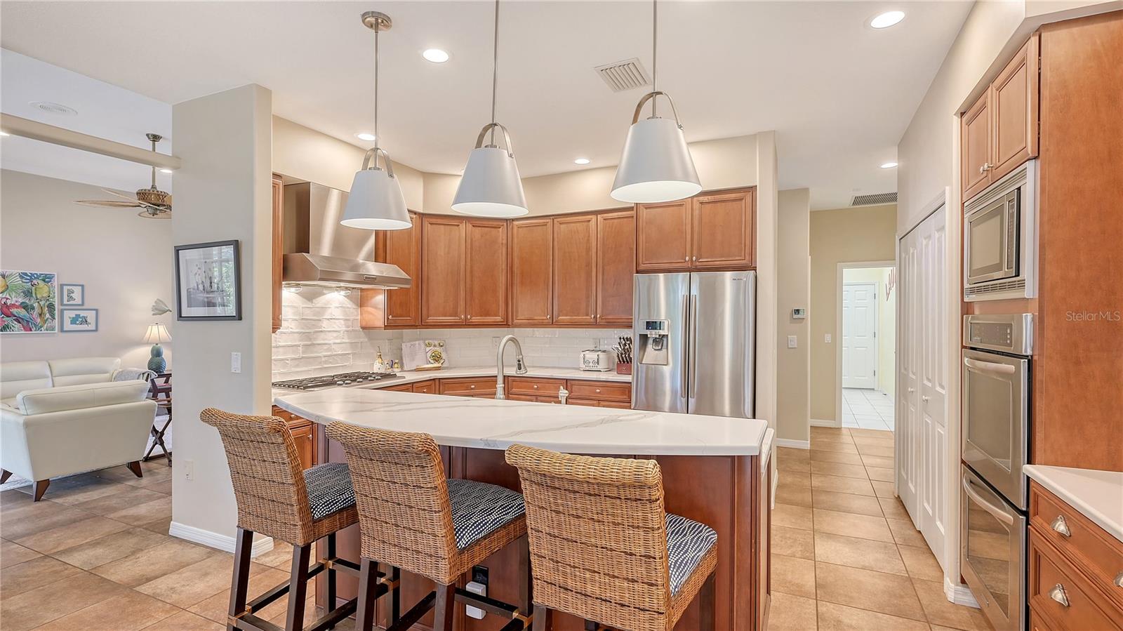 8504 WOODBRIAR DR, SARASOTA, FL, 34238
