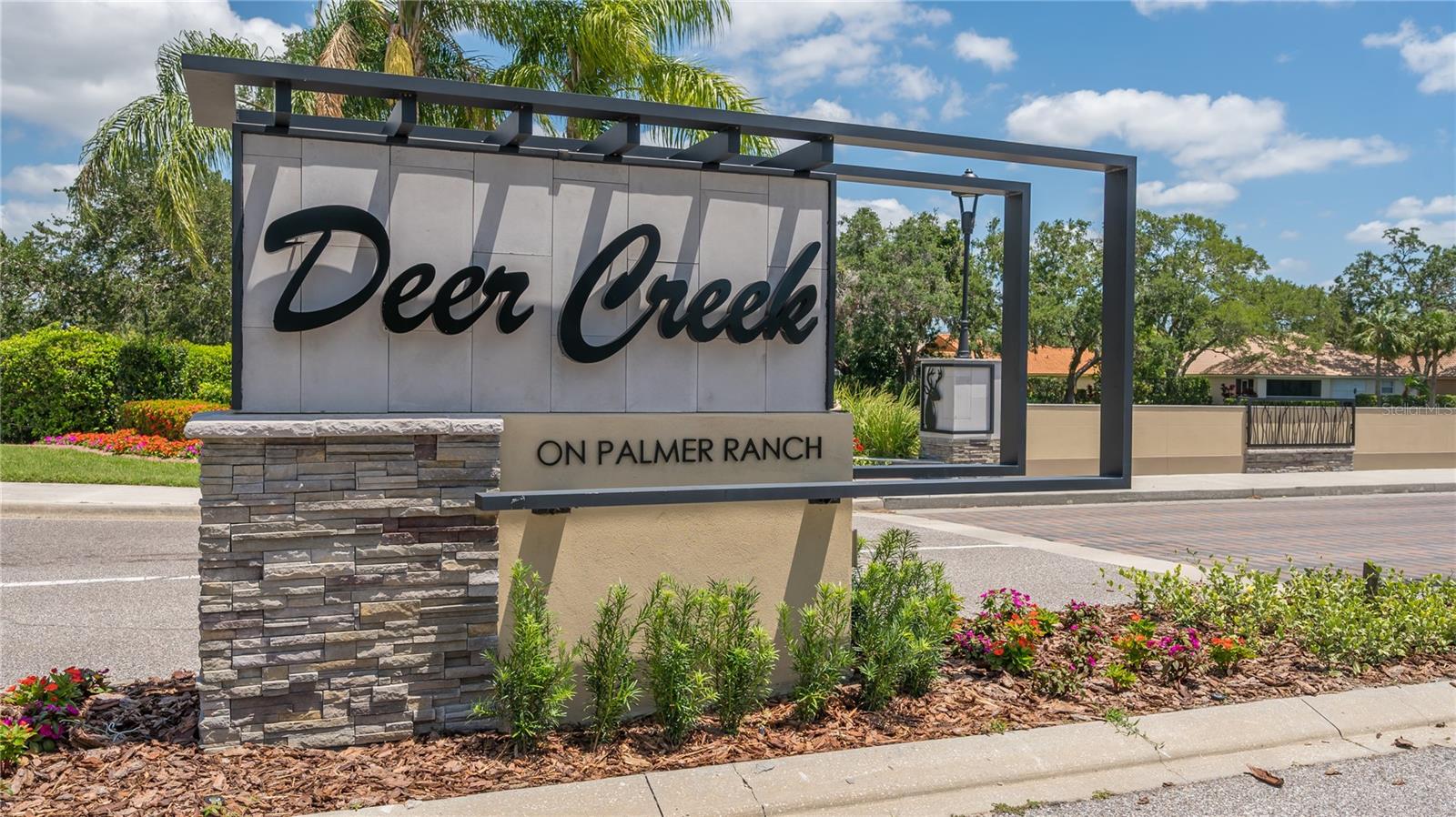 8504 WOODBRIAR DR, SARASOTA, FL, 34238