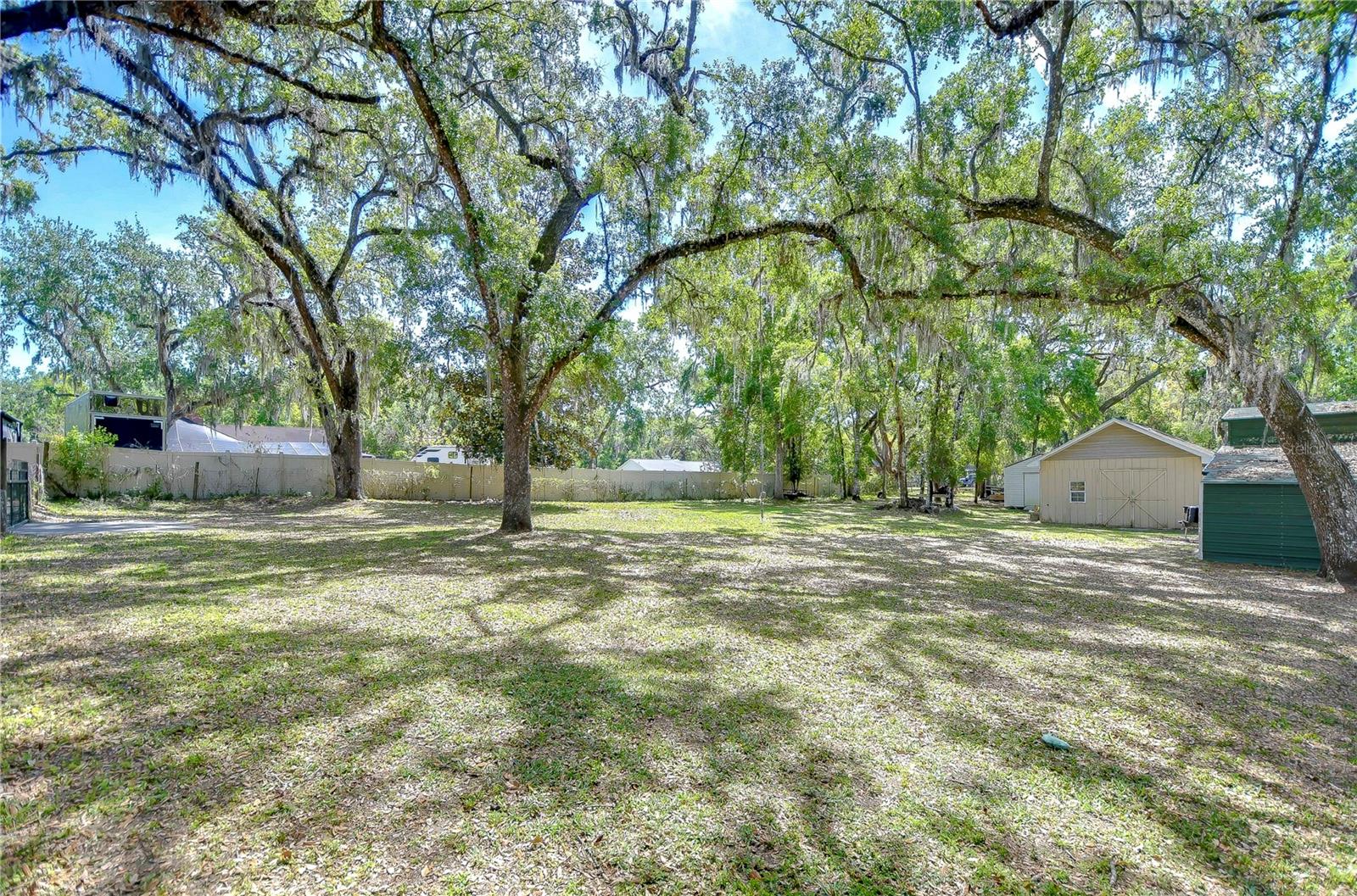 37410 DIXIE AVE, DADE CITY, FL, 33525