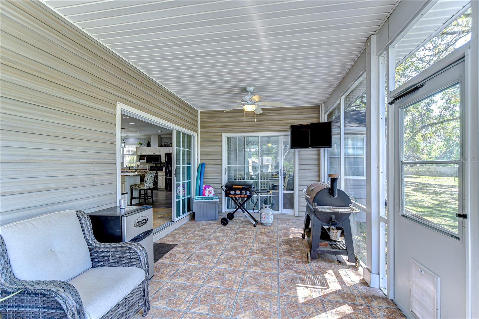 37410 DIXIE AVE, DADE CITY, FL, 33525