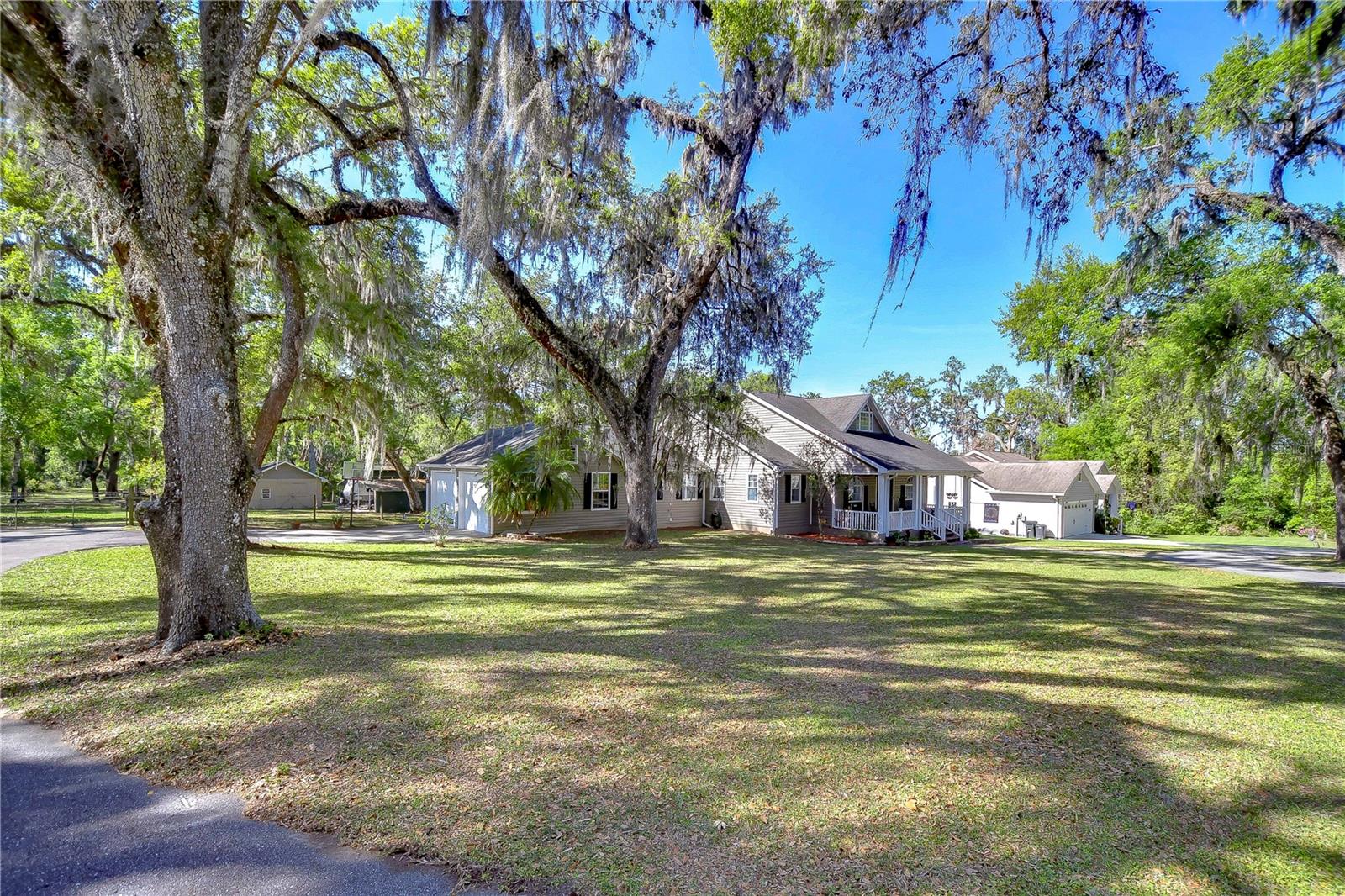 37410 DIXIE AVE, DADE CITY, FL, 33525