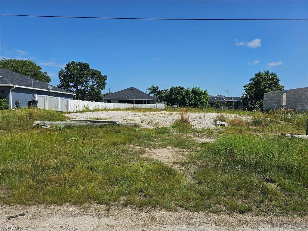 2713 NW 5TH TER, CAPE CORAL, FL, 33993