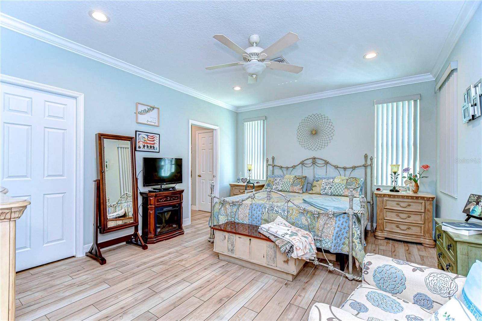 37362 DIXIE AVE, DADE CITY, FL, 33525