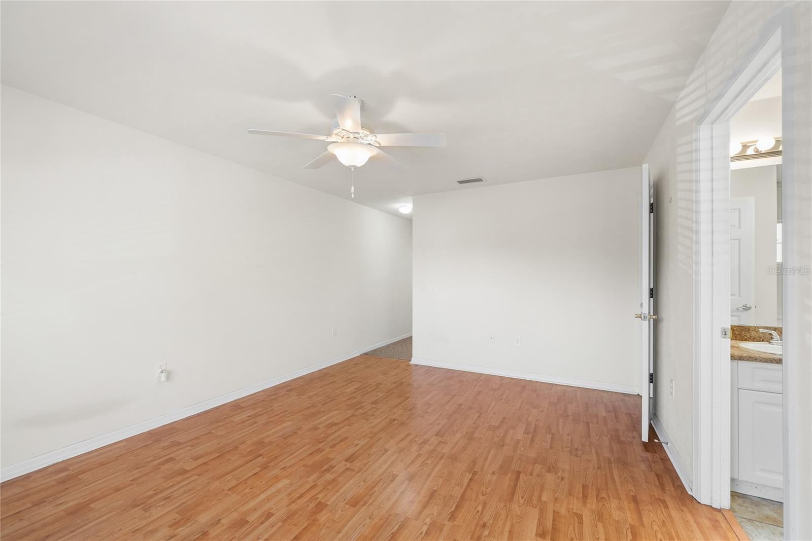 1571 NW 29TH RD #3, GAINESVILLE, FL, 32605