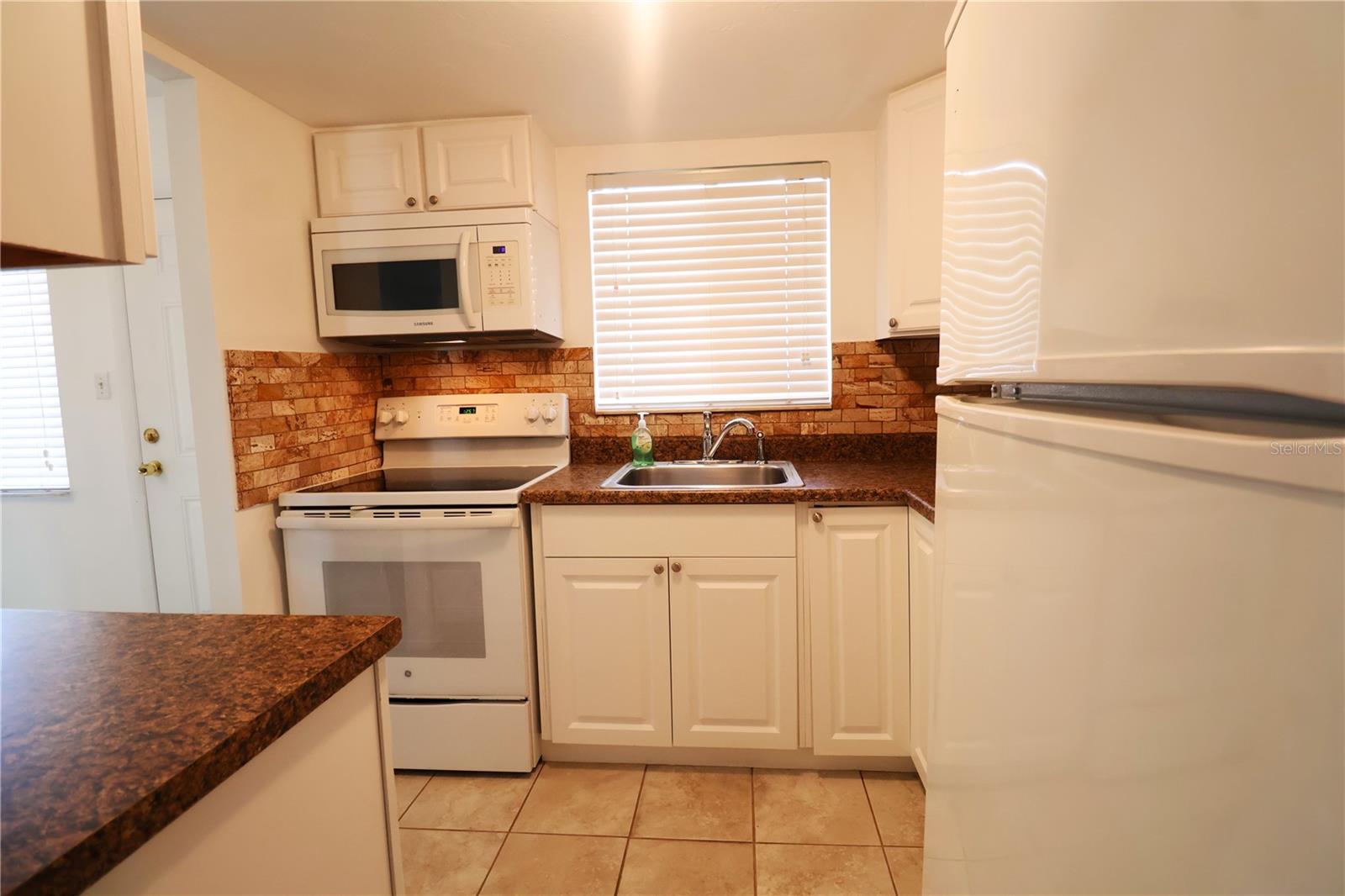 1811 FLAMINGO BLVD #O6, BRADENTON, FL, 34207