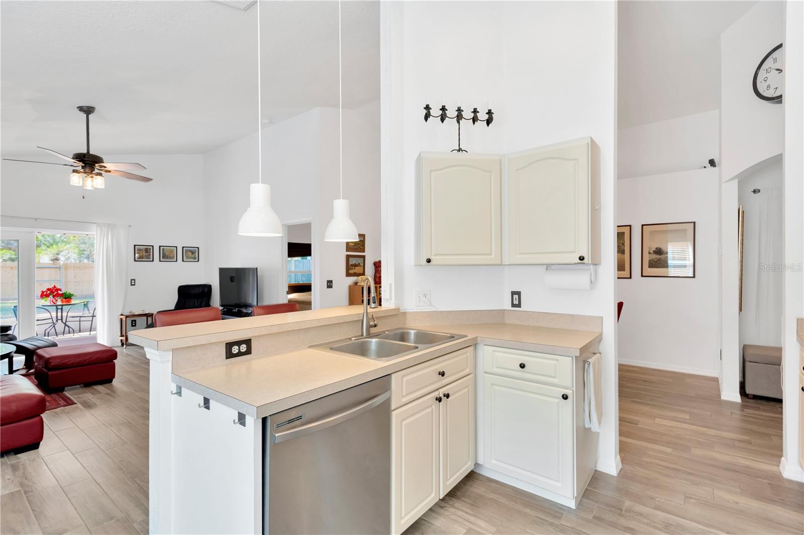 7607 WILTSHIRE PARK PL, APOLLO BEACH, FL, 33572