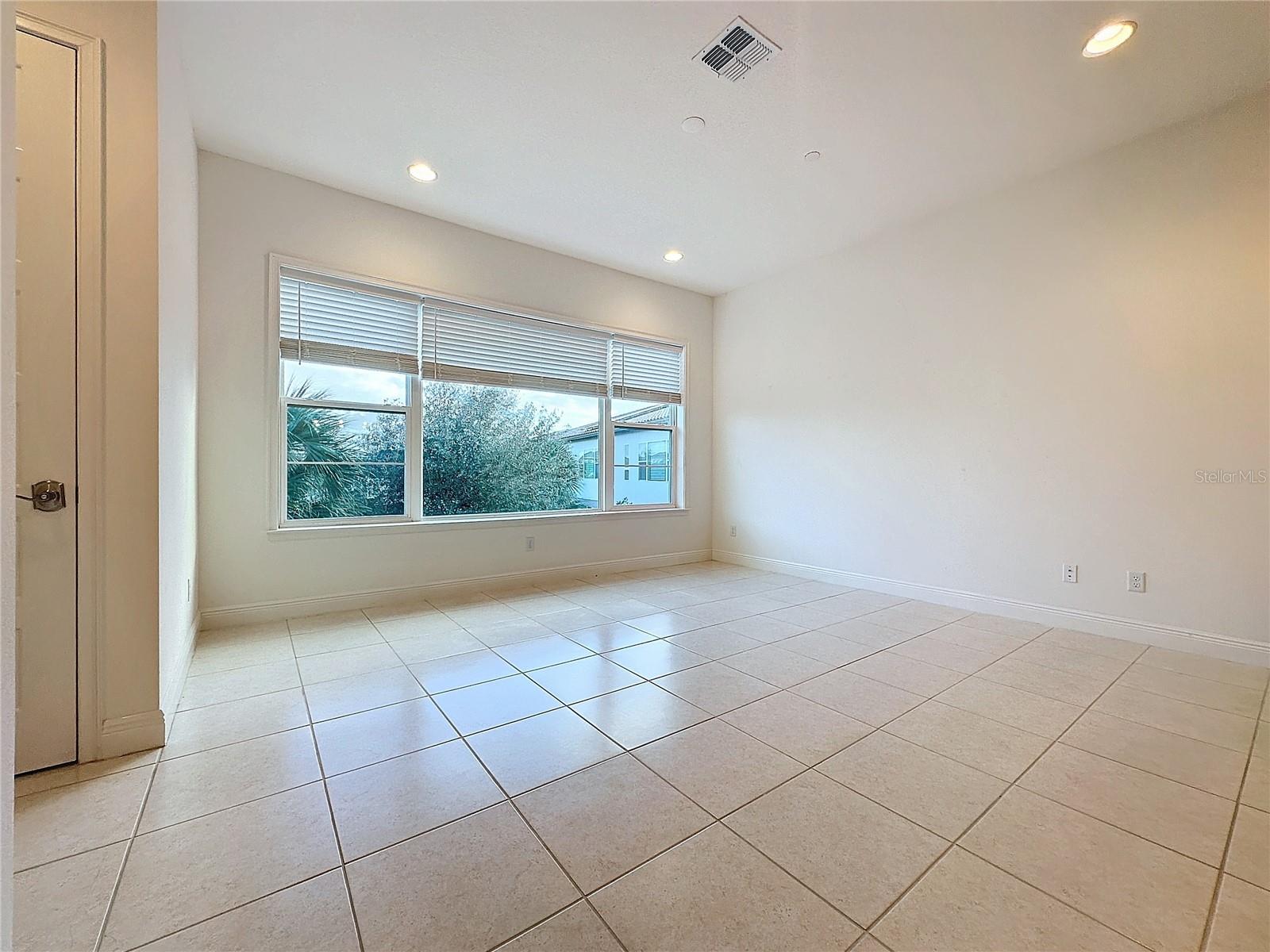 10090 SUNNIFA ALY, ORLANDO, FL, 32832
