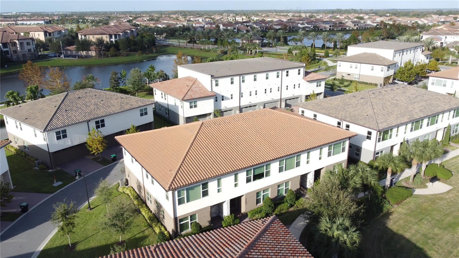 10090 SUNNIFA ALY, ORLANDO, FL, 32832