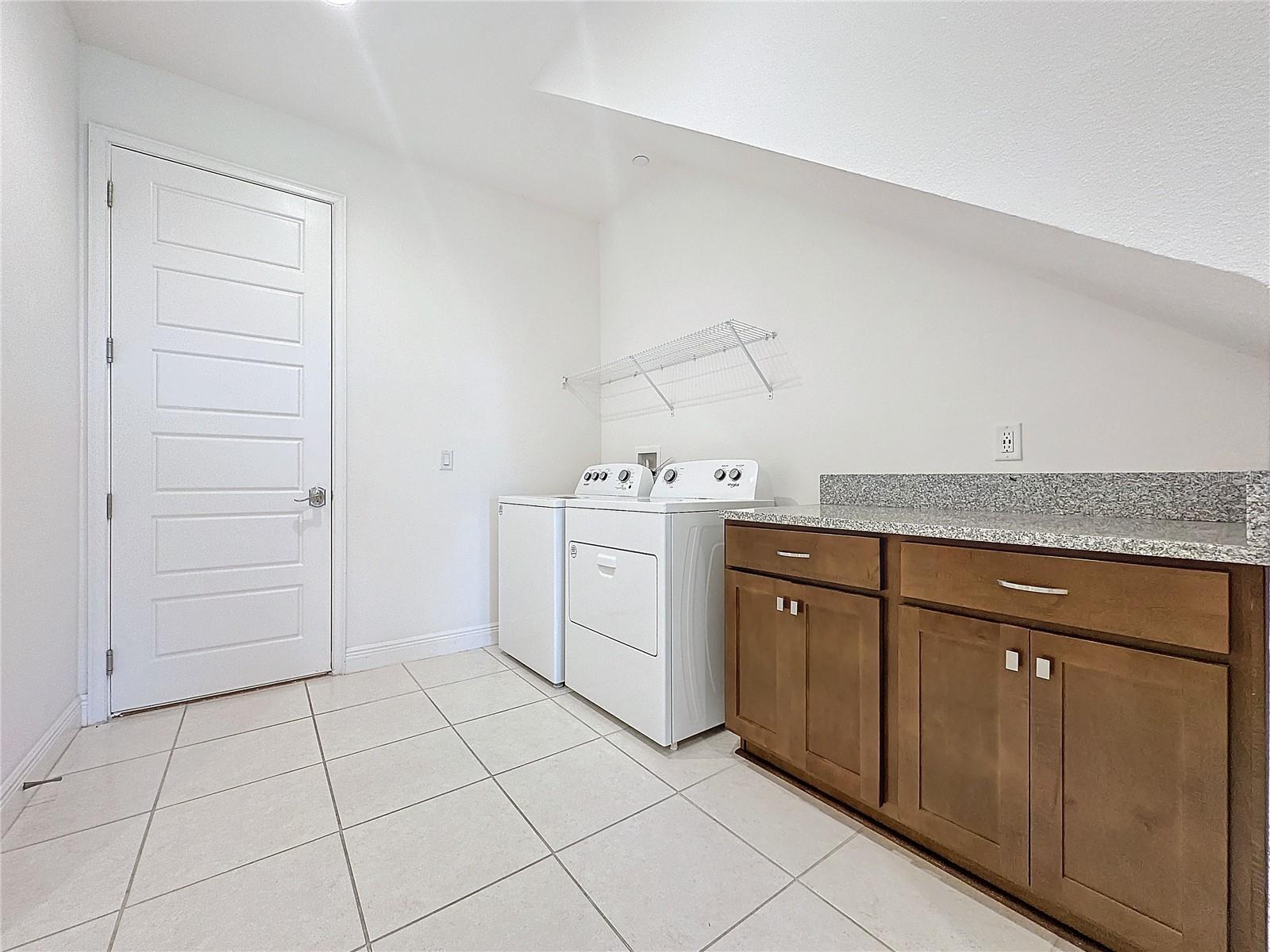 10090 SUNNIFA ALY, ORLANDO, FL, 32832