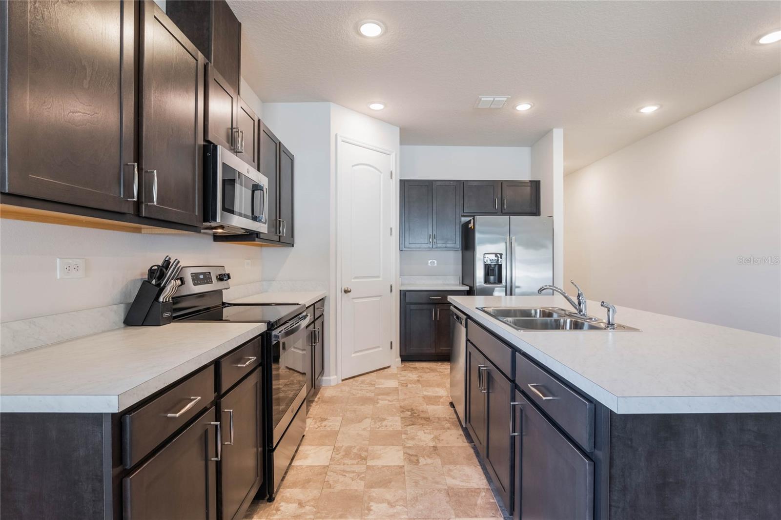 1016 RIVER OTTER WAY, DELAND, FL, 32720