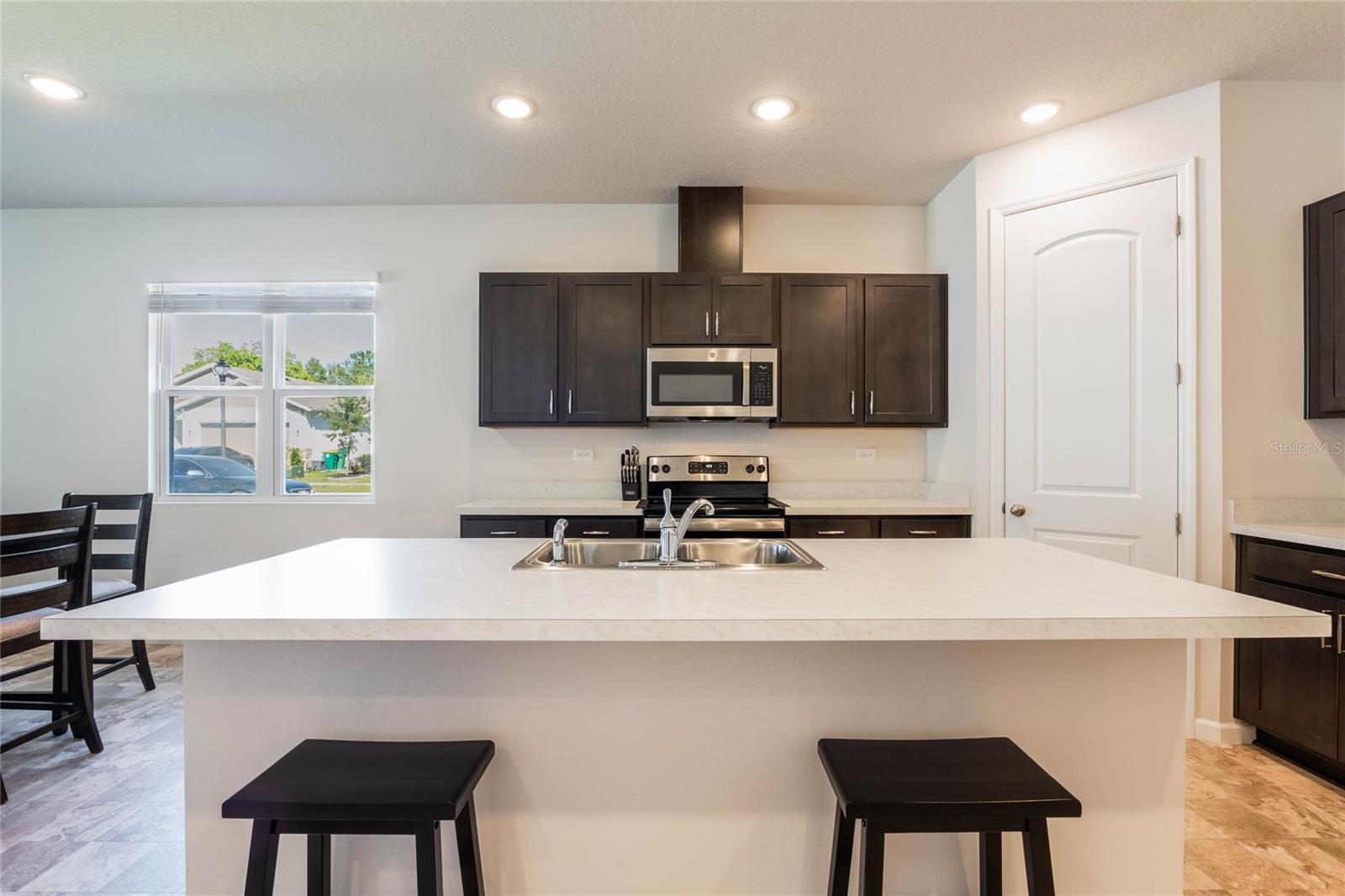 1016 RIVER OTTER WAY, DELAND, FL, 32720