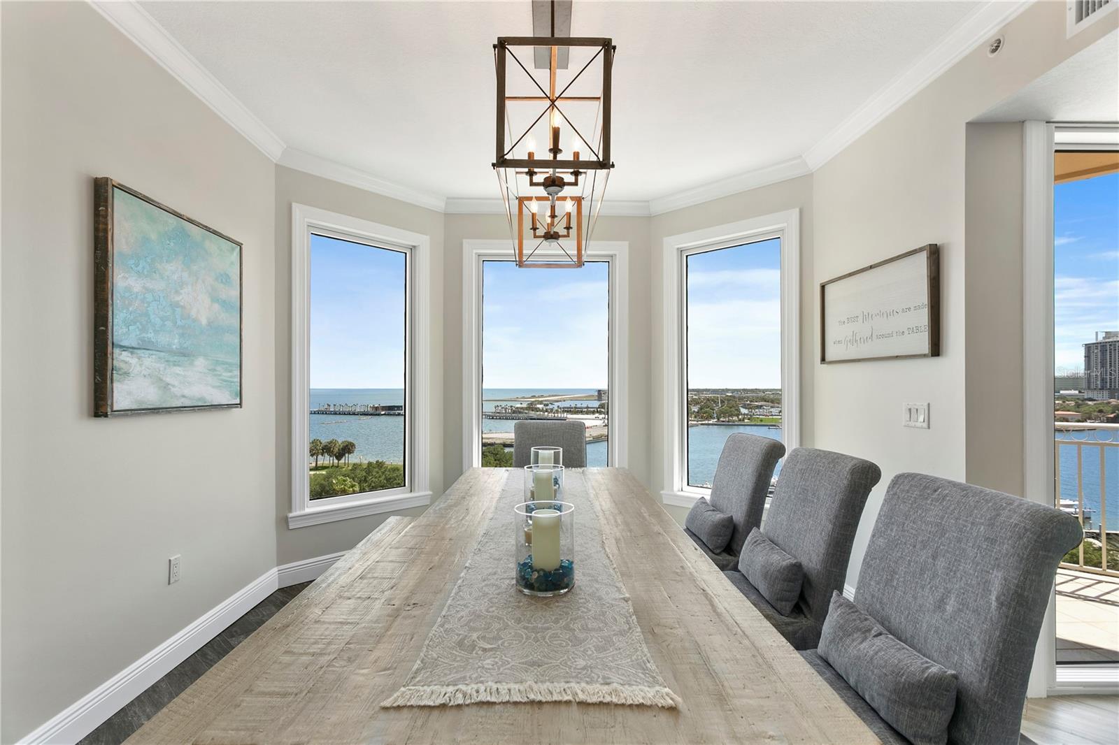 555 5TH AVE NE #922, ST PETERSBURG, FL, 33701